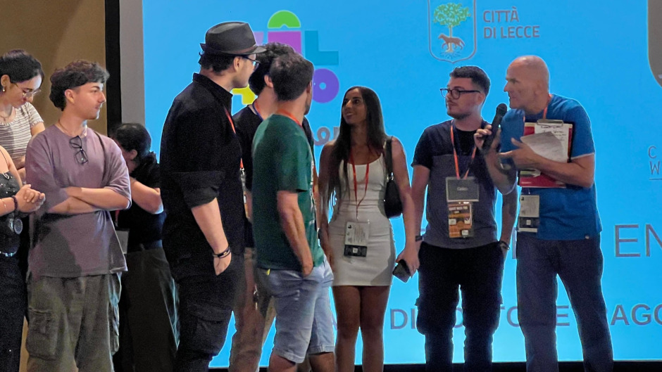 Le troupe sul palco Corto weekend 2025